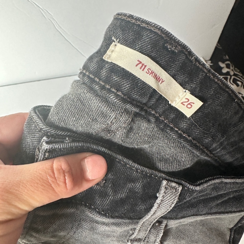 Levi's Two Tone skinny jeans size 26 - Picture 2 of 5